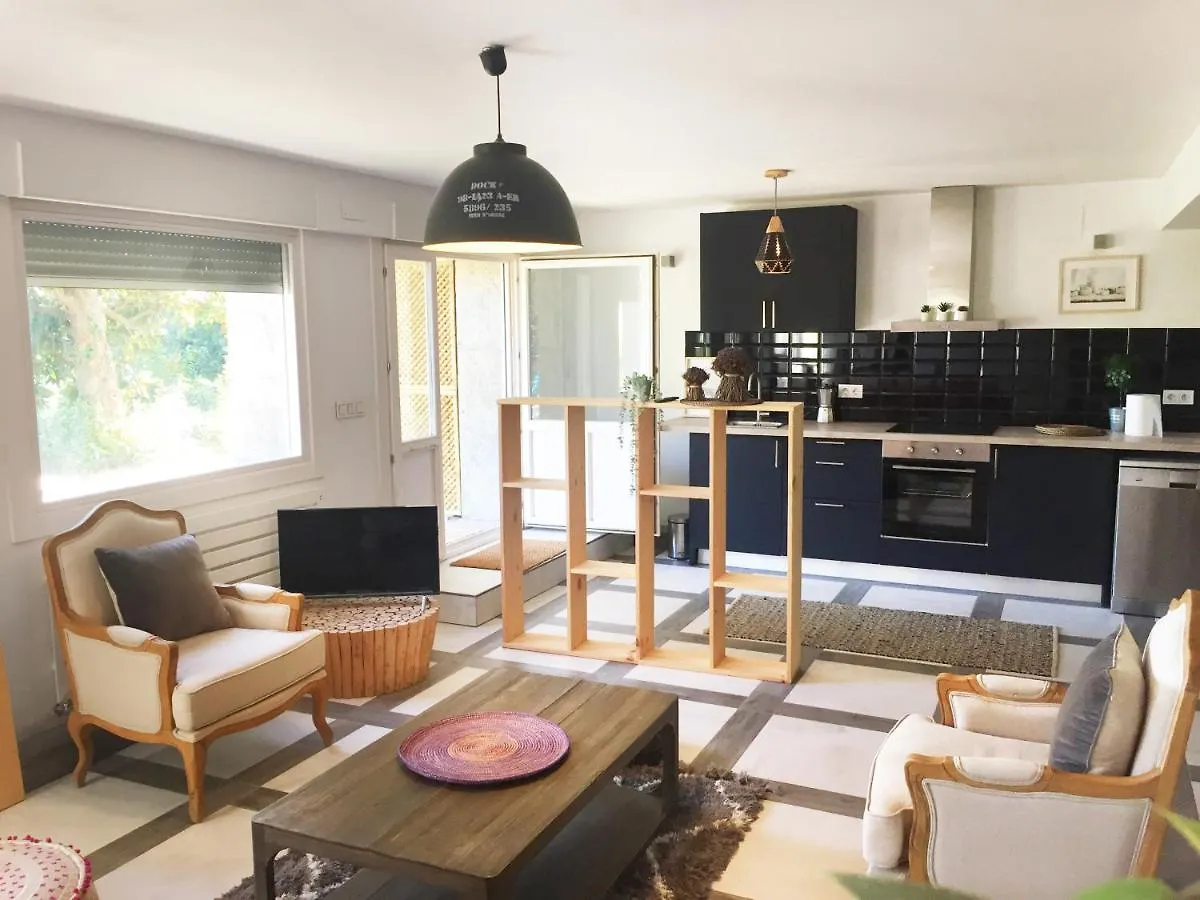 Getxo Garden Houses - Grand Chalet Villa Spagna