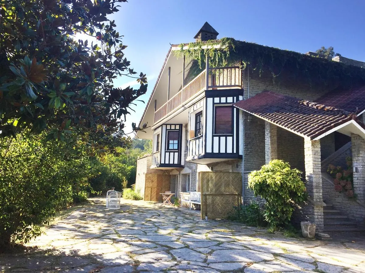 Getxo Garden Houses - Grand Chalet Villa 0*,