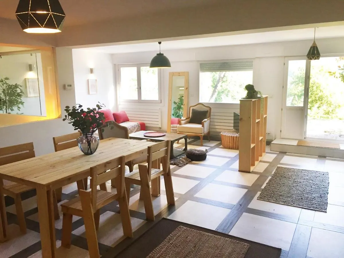 Getxo Garden Houses - Grand Chalet Villa