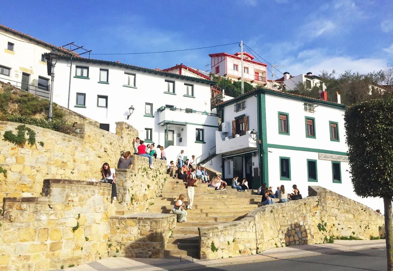 Getxo Garden Houses - Grand Chalet Villa